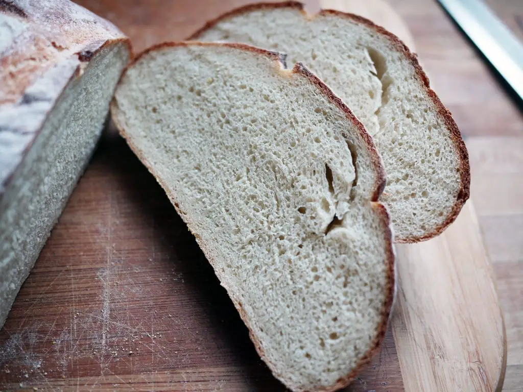 Tuscan Bread_image by_Rebecca Siegel_via flickr.com_CreativeCommonsUsage