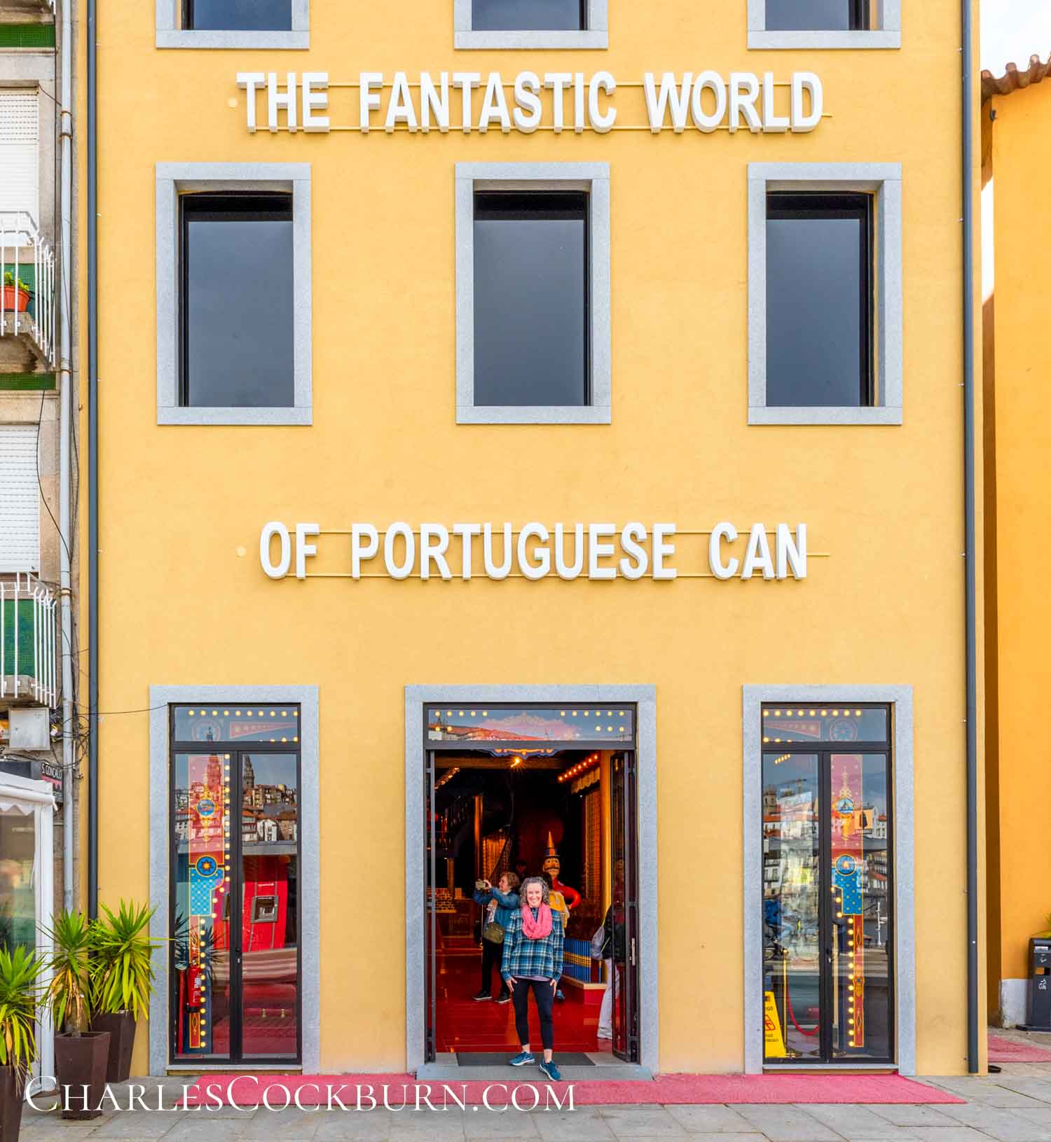 The Fantastic World of Portuguese Can